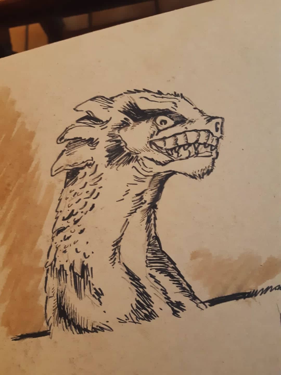 Monstre reptilien menaçant